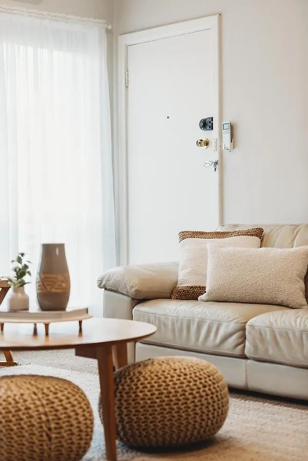 Broadway Getaway - 150 Metres To Beach Glenelg